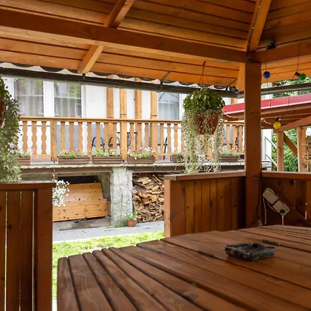 Karkonoski Poranek Apartment *